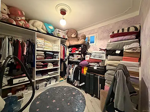 Satılır 4 otaqlı mənzil 80 m²