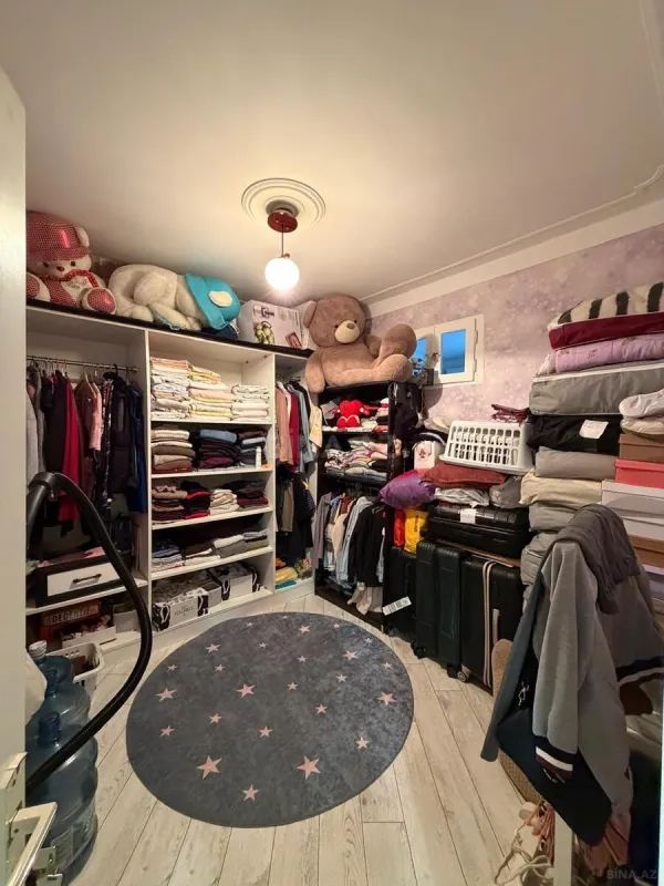 Satılır 4 otaqlı mənzil 80 m²