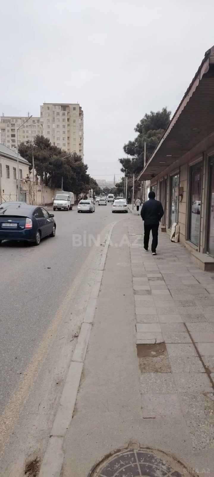 Kirayə verilir obyekt 200 m²