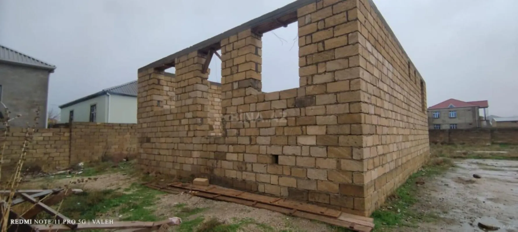 Satılır 3 otaqlı həyət evi 81 m²