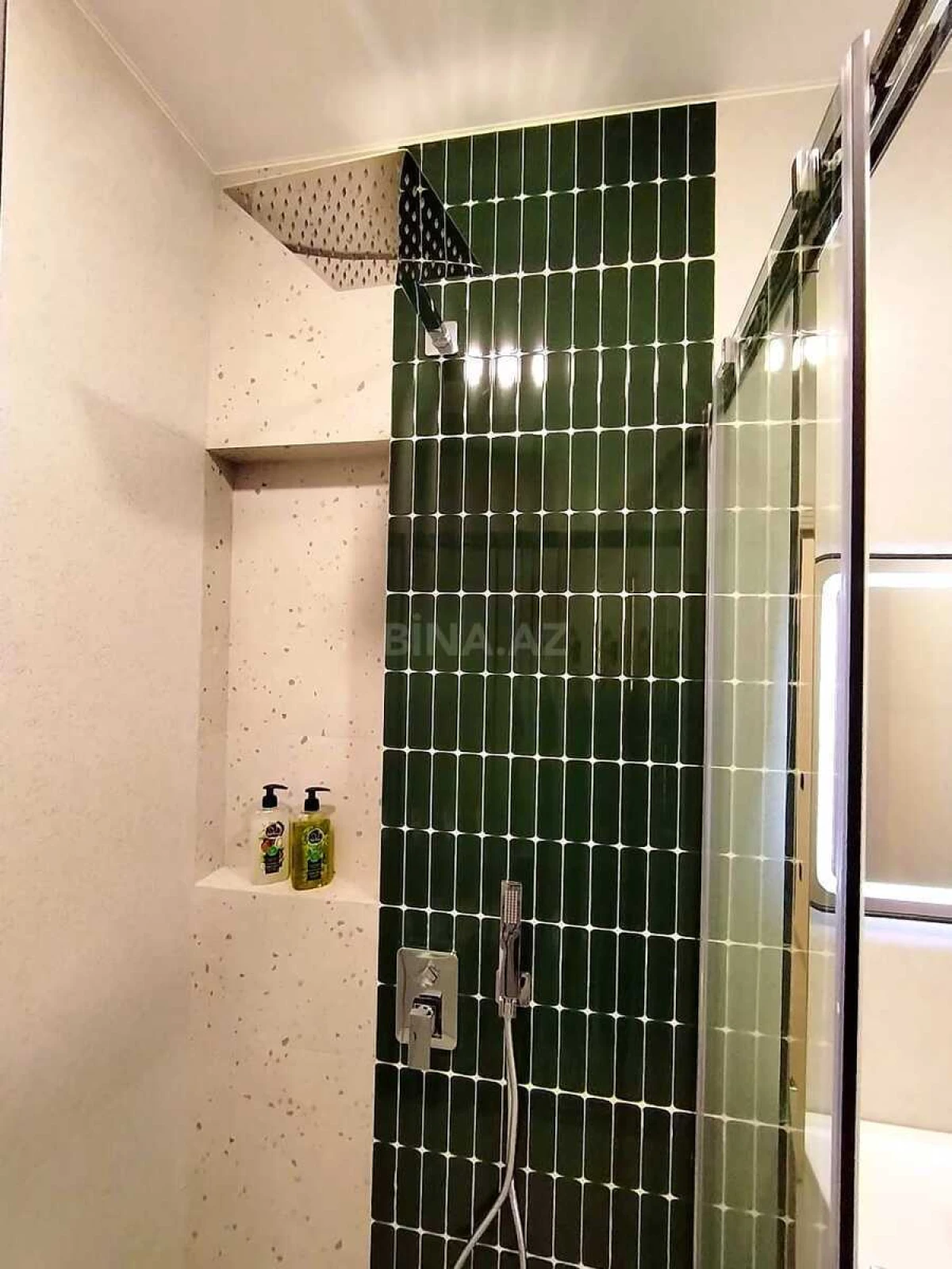 Satılır 3 otaqlı mənzil 60.5 m²