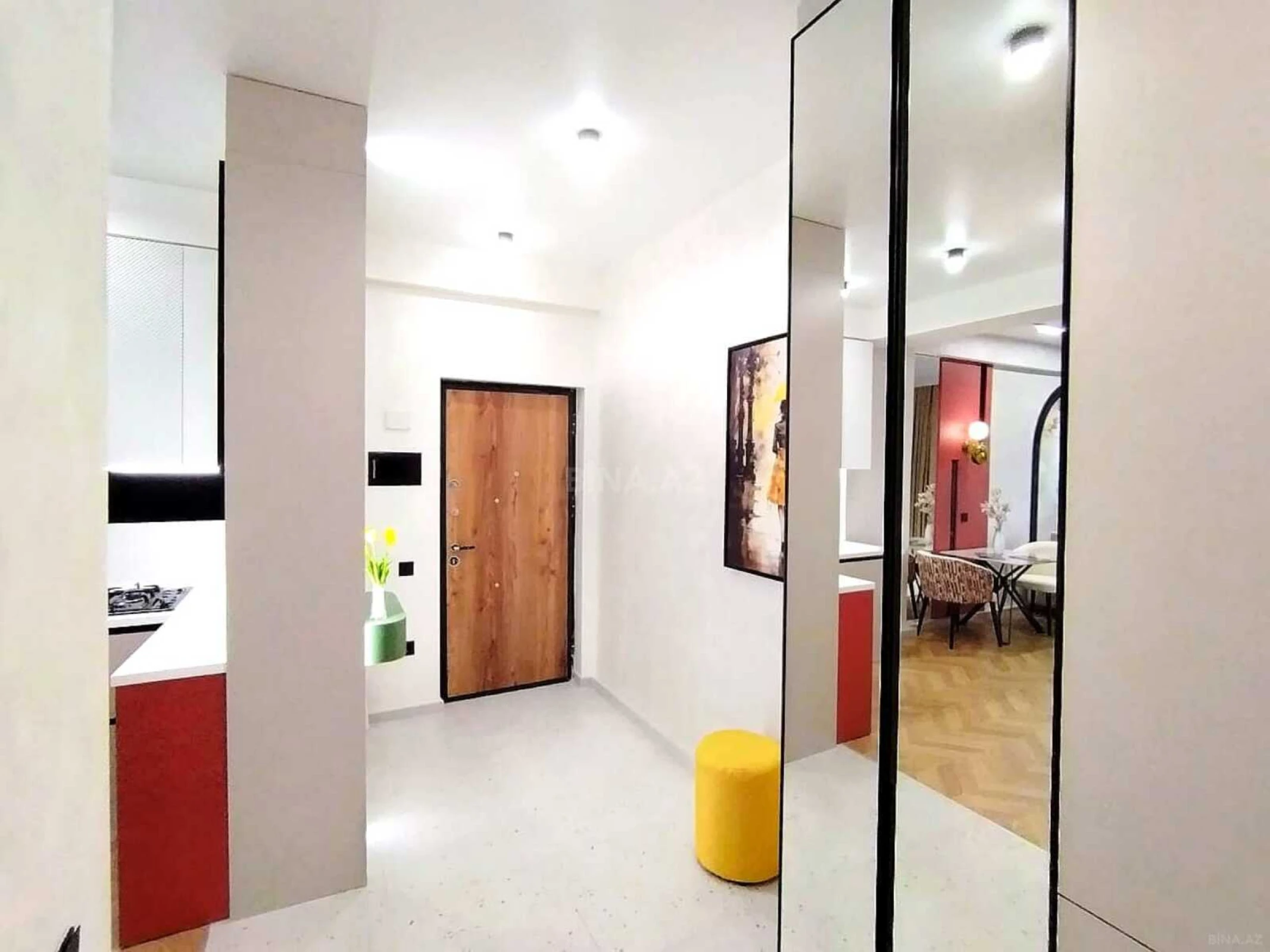 Satılır 3 otaqlı mənzil 60.5 m²