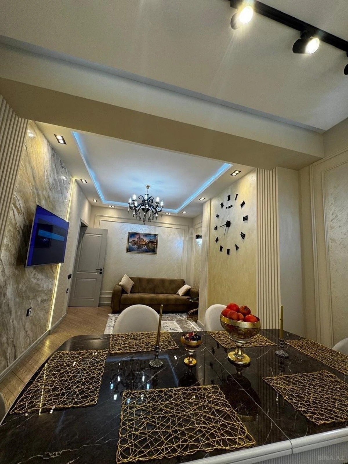 Satılır 3 otaqlı mənzil 99 m²