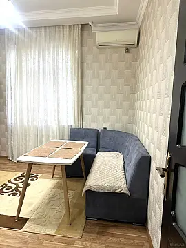 Kirayə verilir 2 otaqlı həyət evi 80 m²