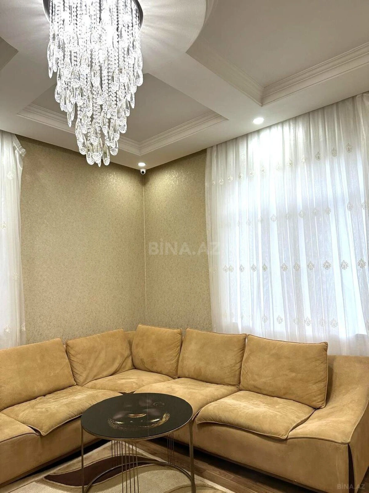 Kirayə verilir 2 otaqlı həyət evi 80 m²