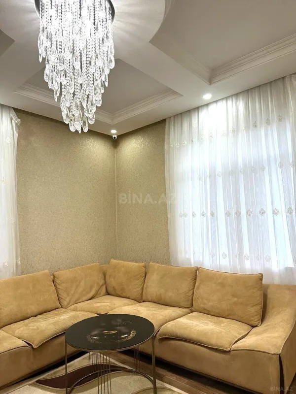 Kirayə verilir 2 otaqlı həyət evi 80 m²