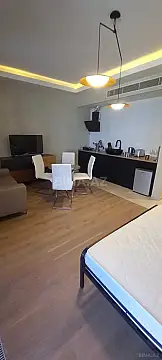 Satılır 1 otaqlı mənzil 80 m²