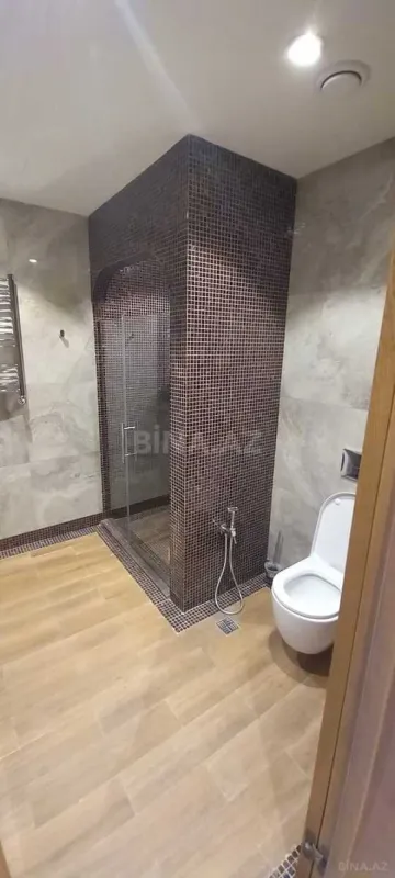 Satılır 1 otaqlı mənzil 80 m²