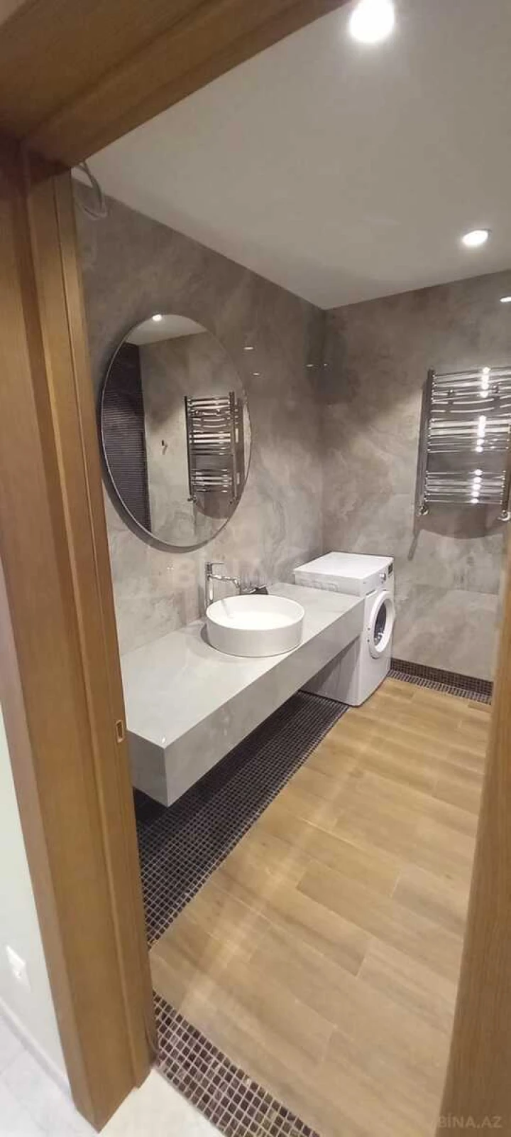 Satılır 1 otaqlı mənzil 80 m²