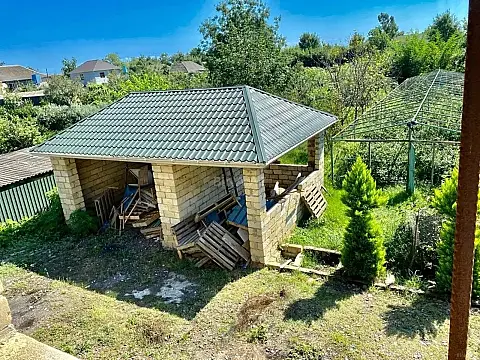 Satılır 3 otaqlı həyət evi 145 m²