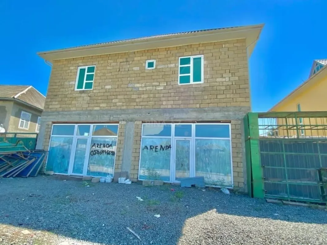 Satılır 3 otaqlı həyət evi 145 m²