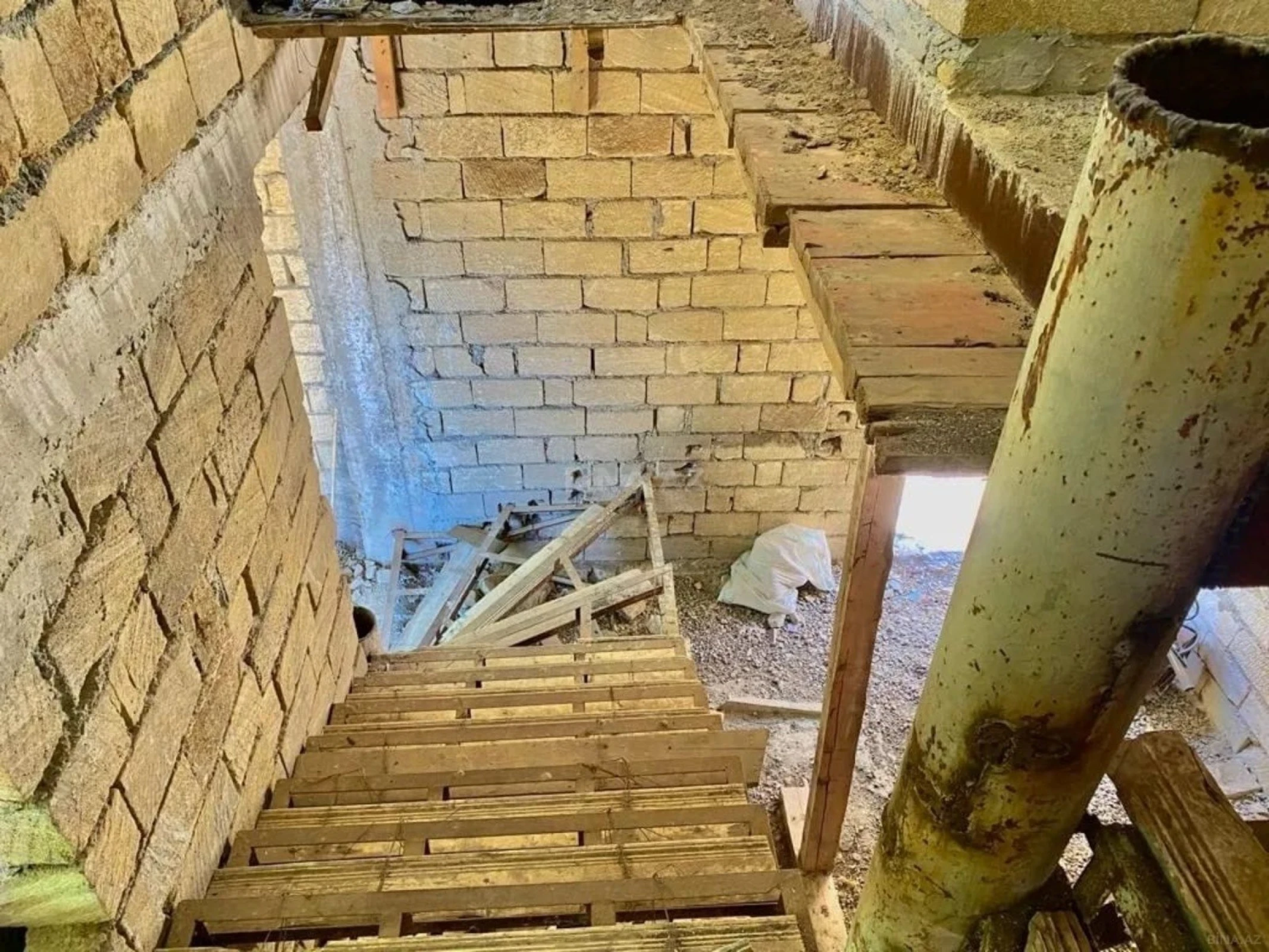 Satılır 3 otaqlı həyət evi 145 m²