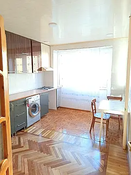 Kirayə verilir 2 otaqlı mənzil 50 m²