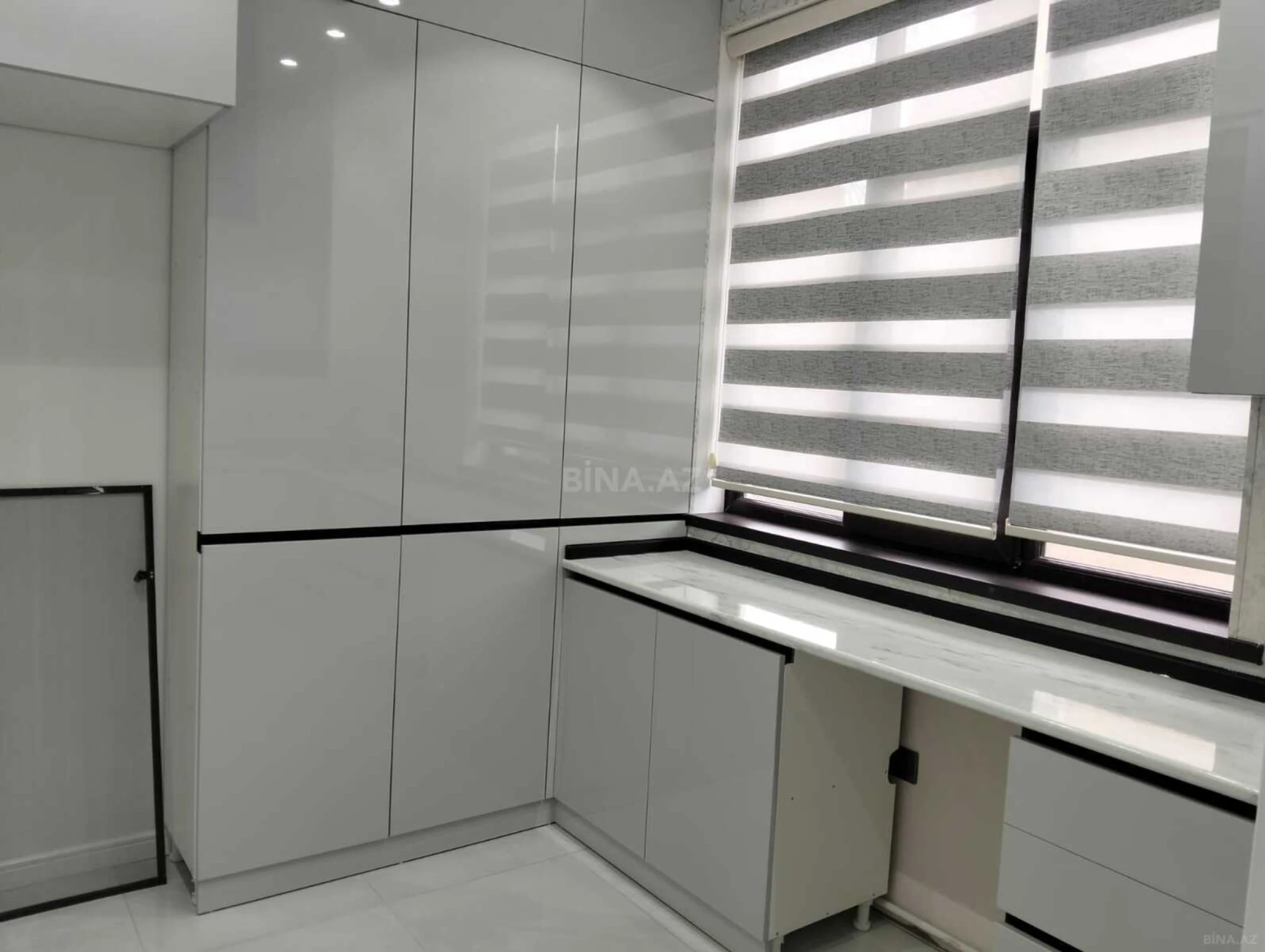 Satılır 3 otaqlı mənzil 79 m²