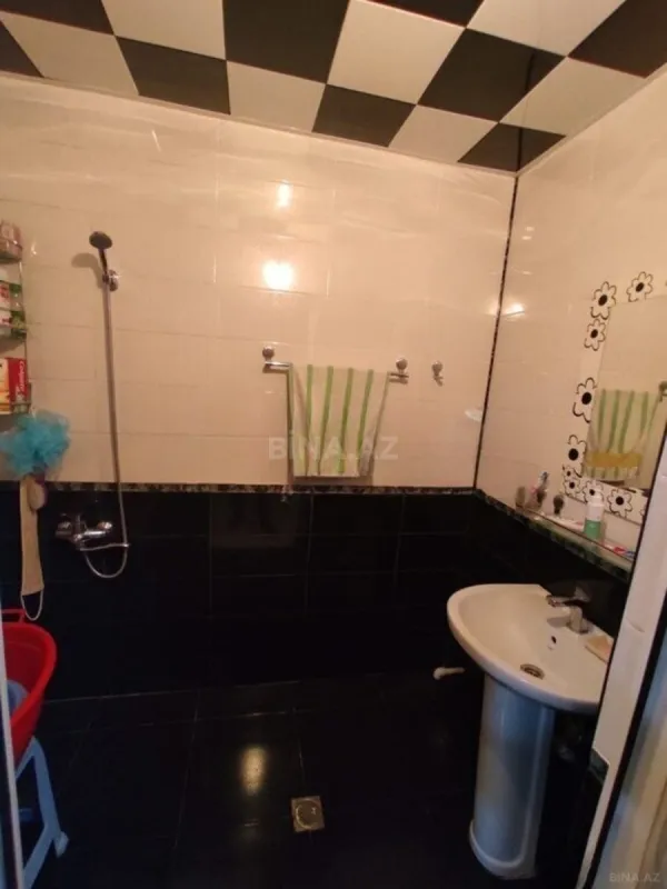 Satılır 3 otaqlı mənzil 92 m²