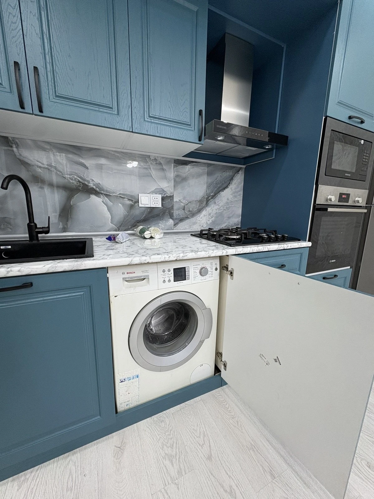 Kirayə verilir 2 otaqlı mənzil 56 m²