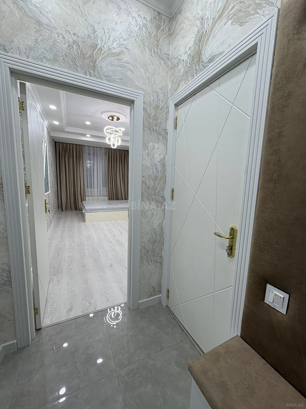 Kirayə verilir 2 otaqlı mənzil 56 m²