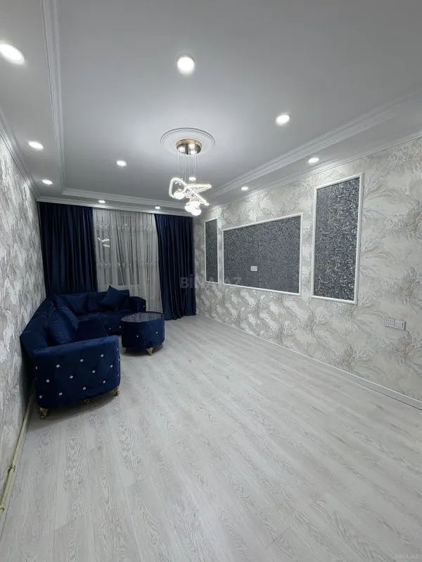 Kirayə verilir 2 otaqlı mənzil 56 m²