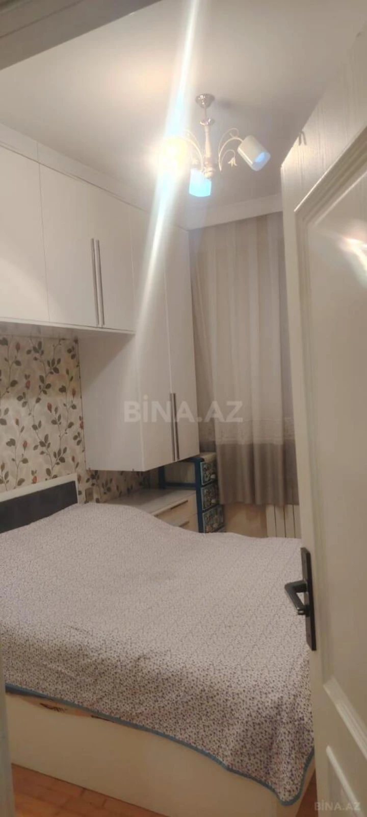 Satılır 2 otaqlı mənzil 65 m²