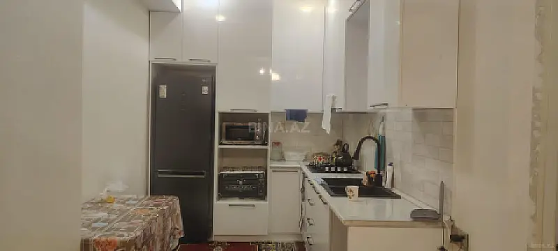 Satılır 2 otaqlı mənzil 65 m²