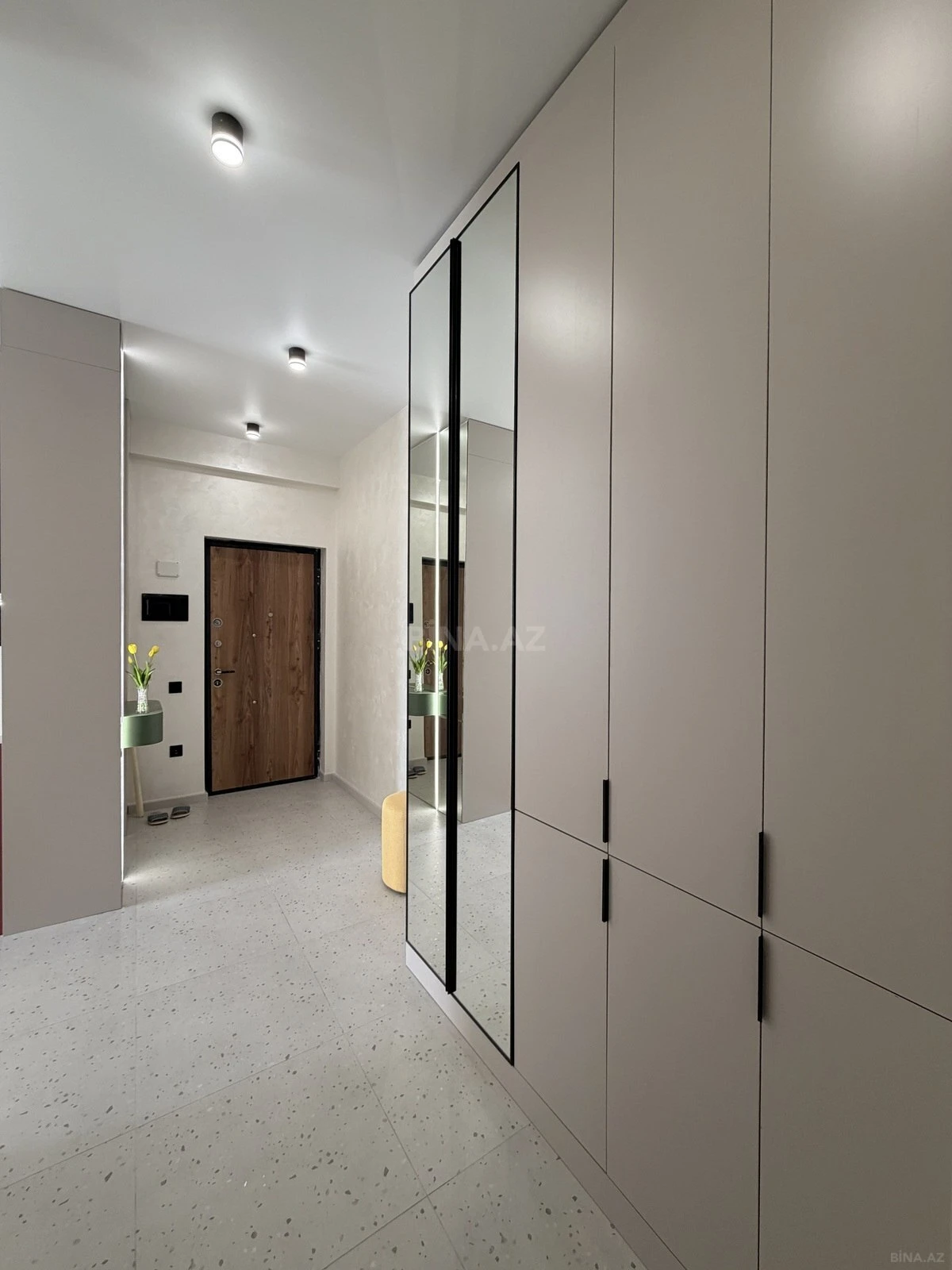 Satılır 3 otaqlı mənzil 70 m²