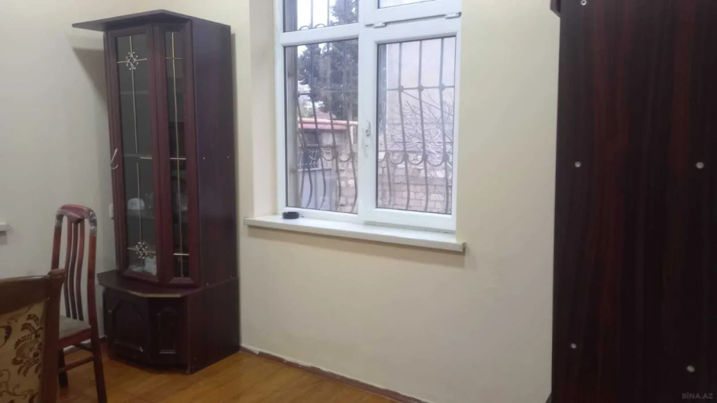 Kirayə verilir 3 otaqlı həyət evi 130 m²