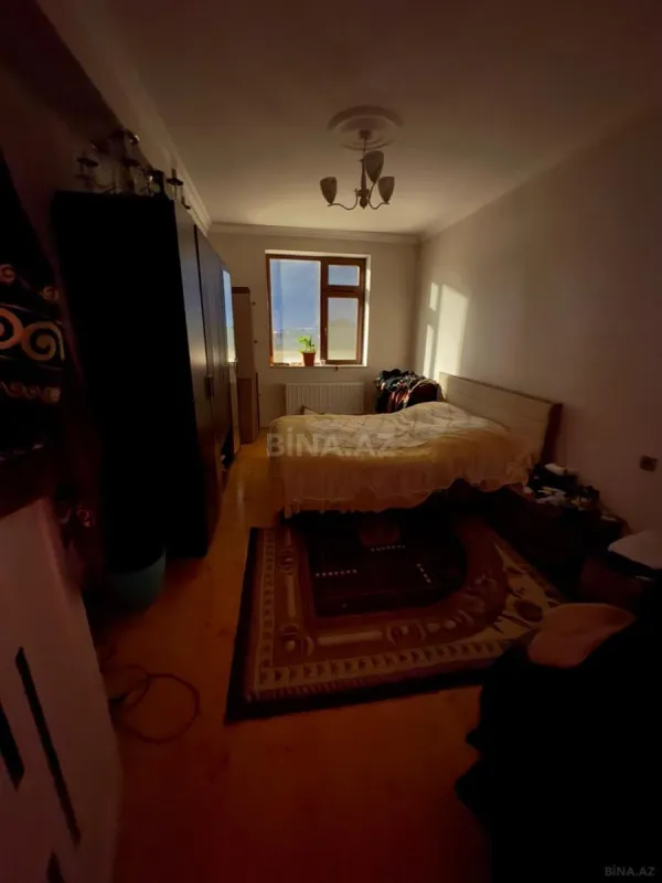 Satılır 3 otaqlı mənzil 95 m²