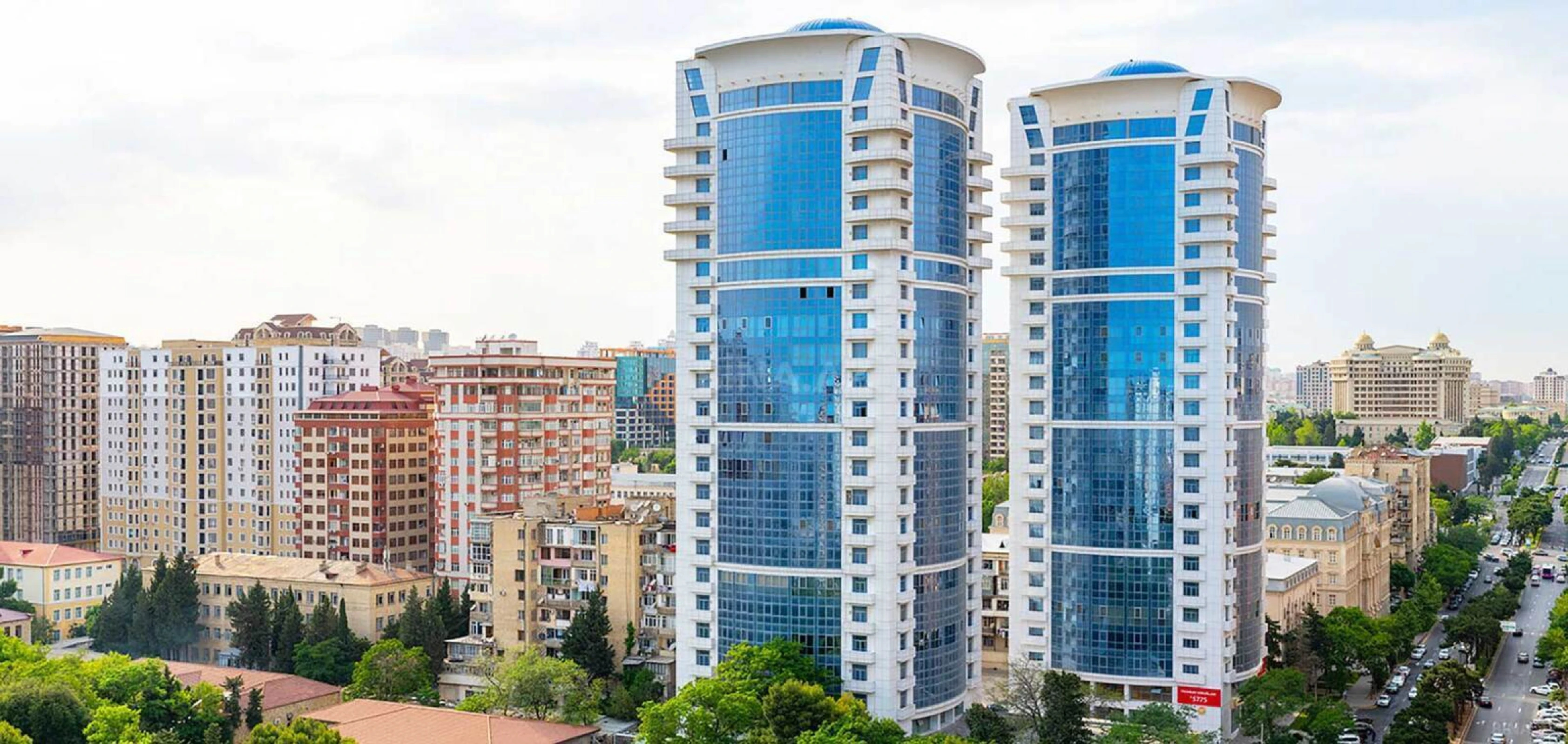 Kirayə verilir 4 otaqlı mənzil 230 m²
