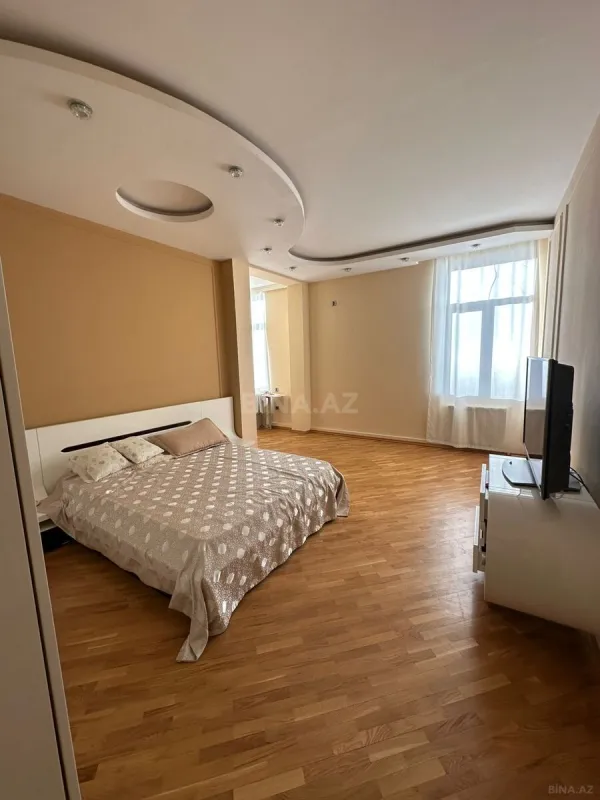 Kirayə verilir 3 otaqlı mənzil 110 m²