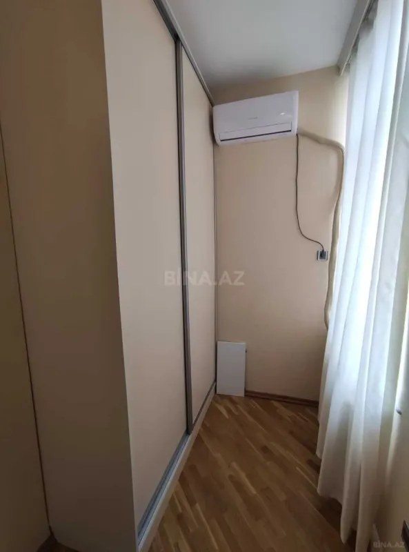 Kirayə verilir 3 otaqlı mənzil 110 m²