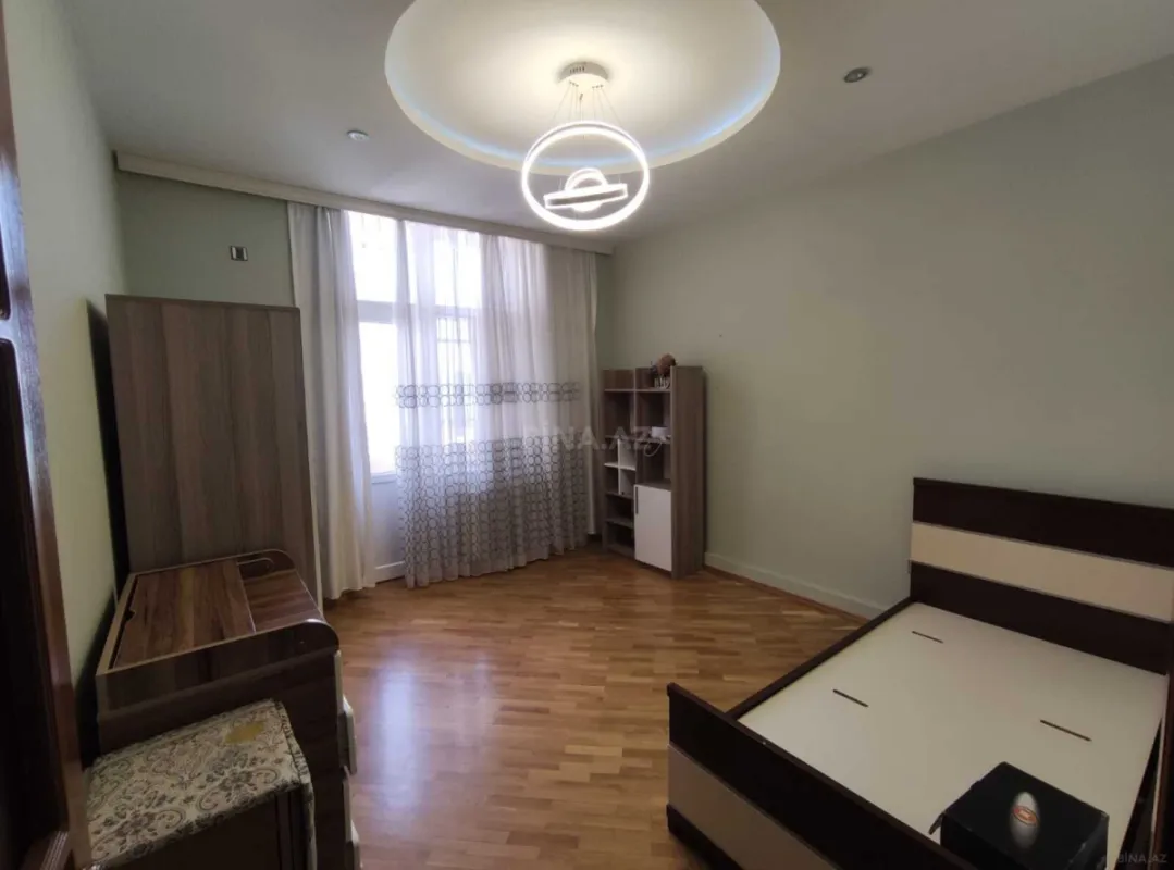Kirayə verilir 3 otaqlı mənzil 110 m²