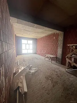 Satılır 3 otaqlı mənzil 102 m²