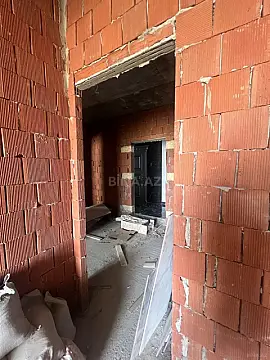 Satılır 3 otaqlı mənzil 102 m²