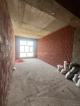 Satılır 3 otaqlı mənzil 102 m²