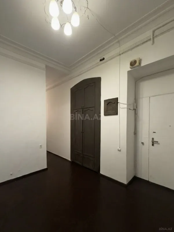 Kirayə verilir obyekt 160 m²