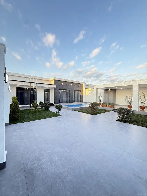 Satılır 4 otaqlı həyət evi 160 m²