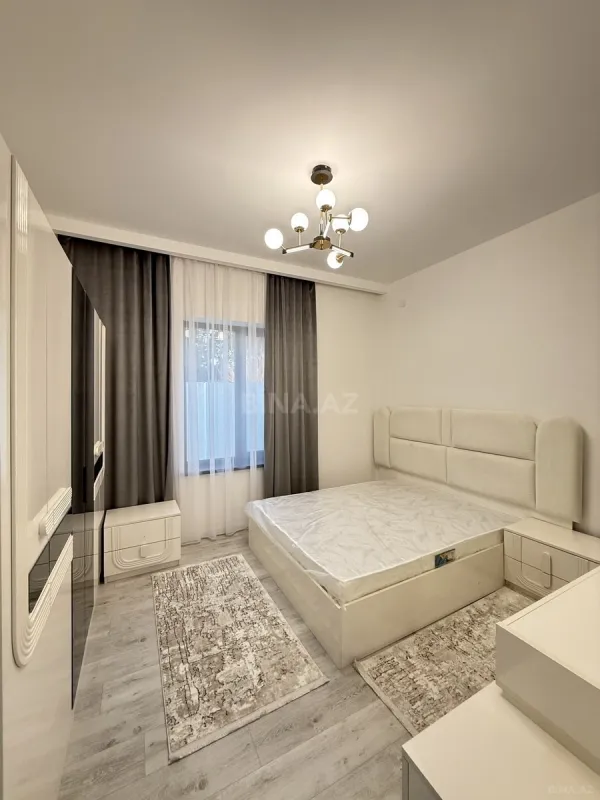 Satılır 4 otaqlı həyət evi 160 m²