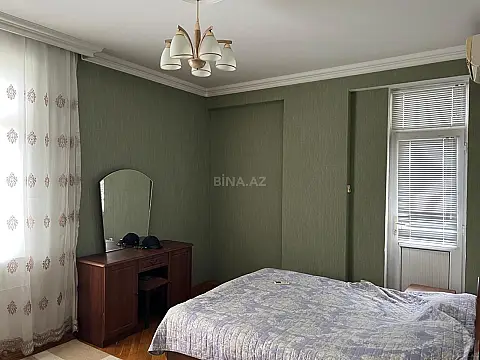 Kirayə verilir 2 otaqlı mənzil 75 m²