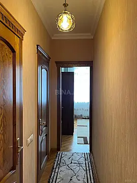 Kirayə verilir 2 otaqlı mənzil 75 m²