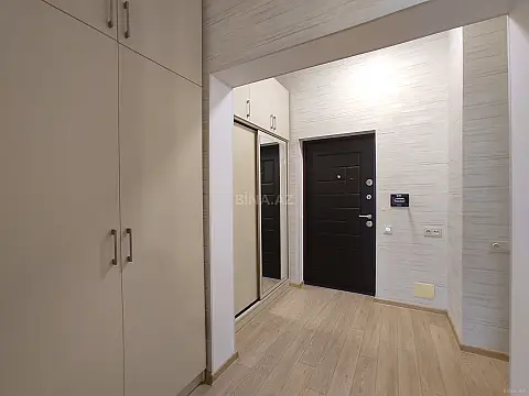 Satılır 1 otaqlı mənzil 60 m²