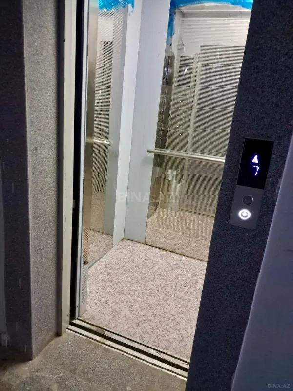 Satılır 1 otaqlı mənzil 58 m²