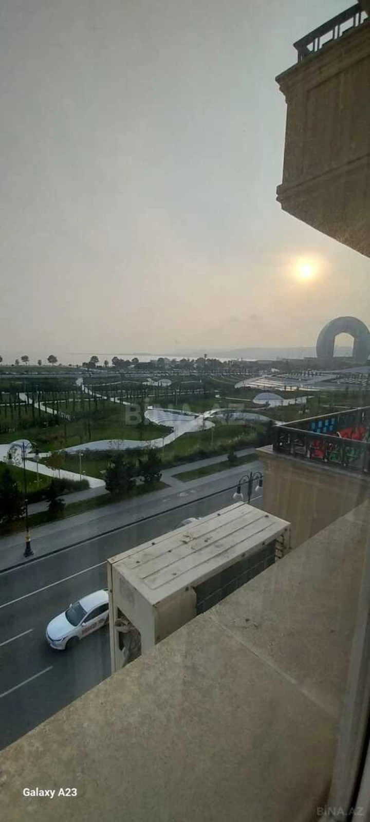 Satılır 3 otaqlı mənzil 73 m²