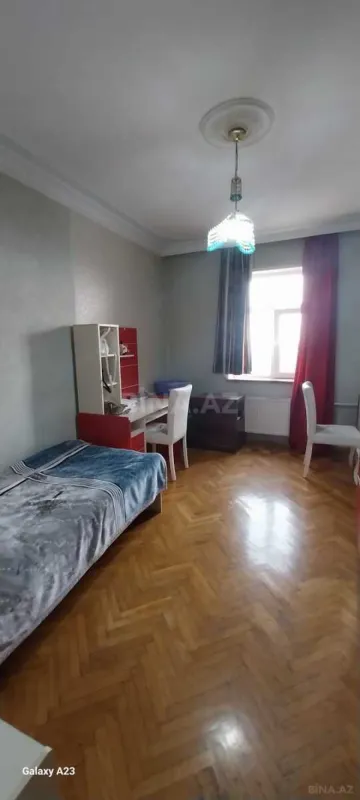Satılır 3 otaqlı mənzil 73 m²