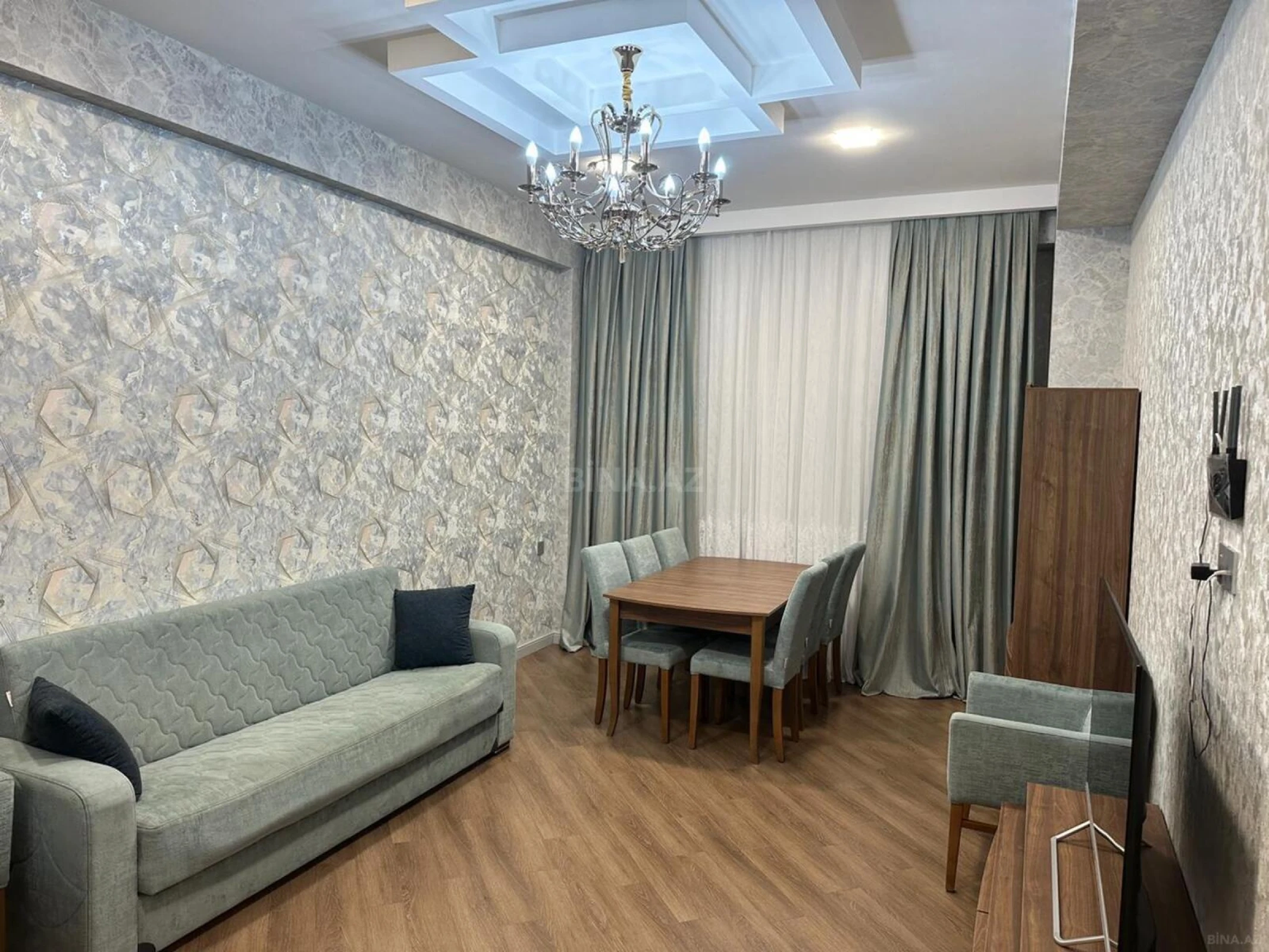 Kirayə verilir 3 otaqlı mənzil 125 m²