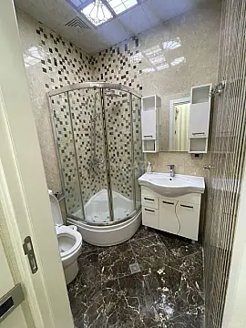 Kirayə verilir 2 otaqlı mənzil 120 m²