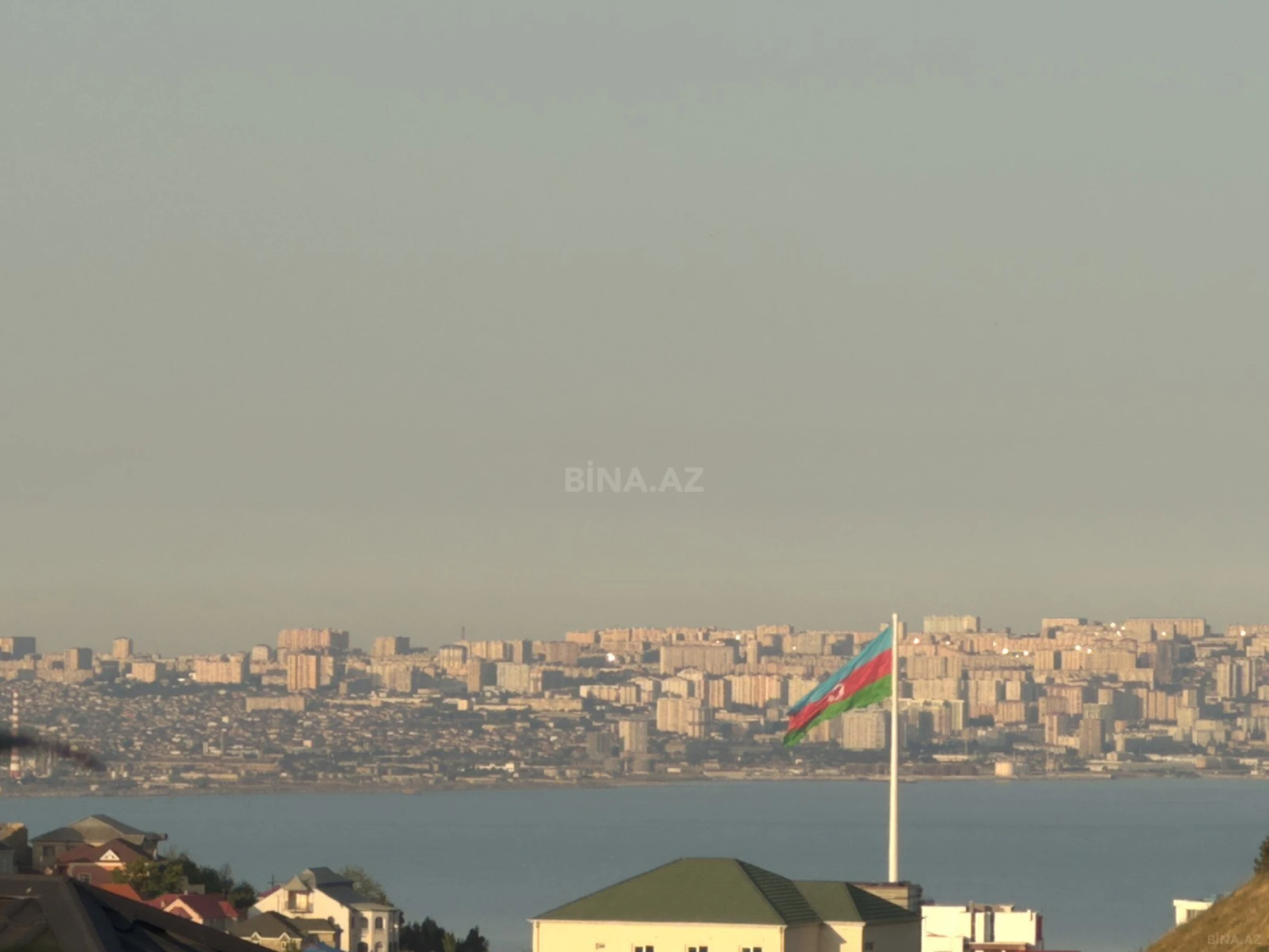 Satılır 2 otaqlı mənzil 62 m²