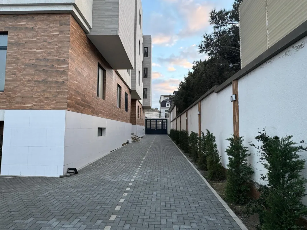Satılır 2 otaqlı mənzil 62 m²