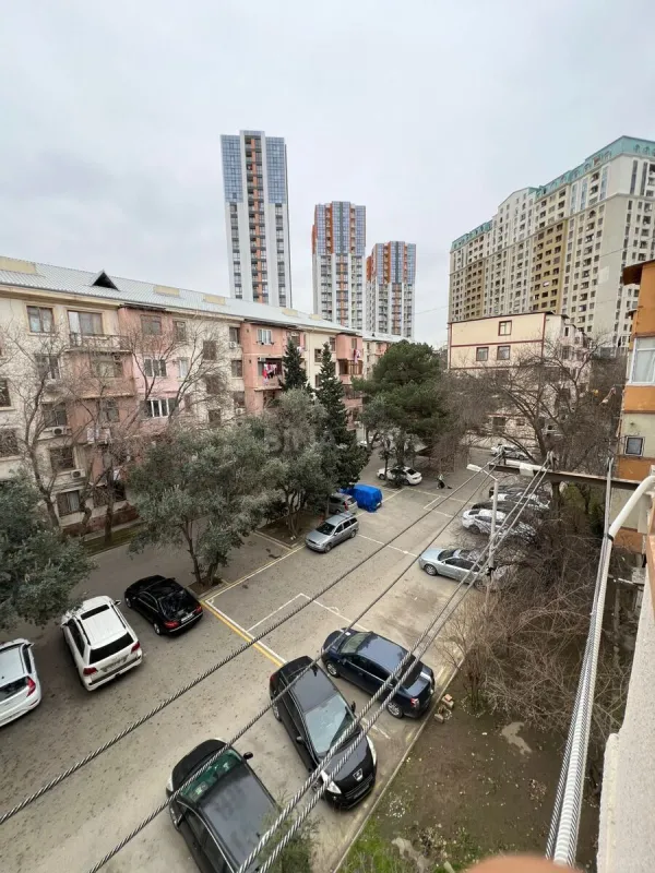 Satılır 2 otaqlı mənzil 55 m²