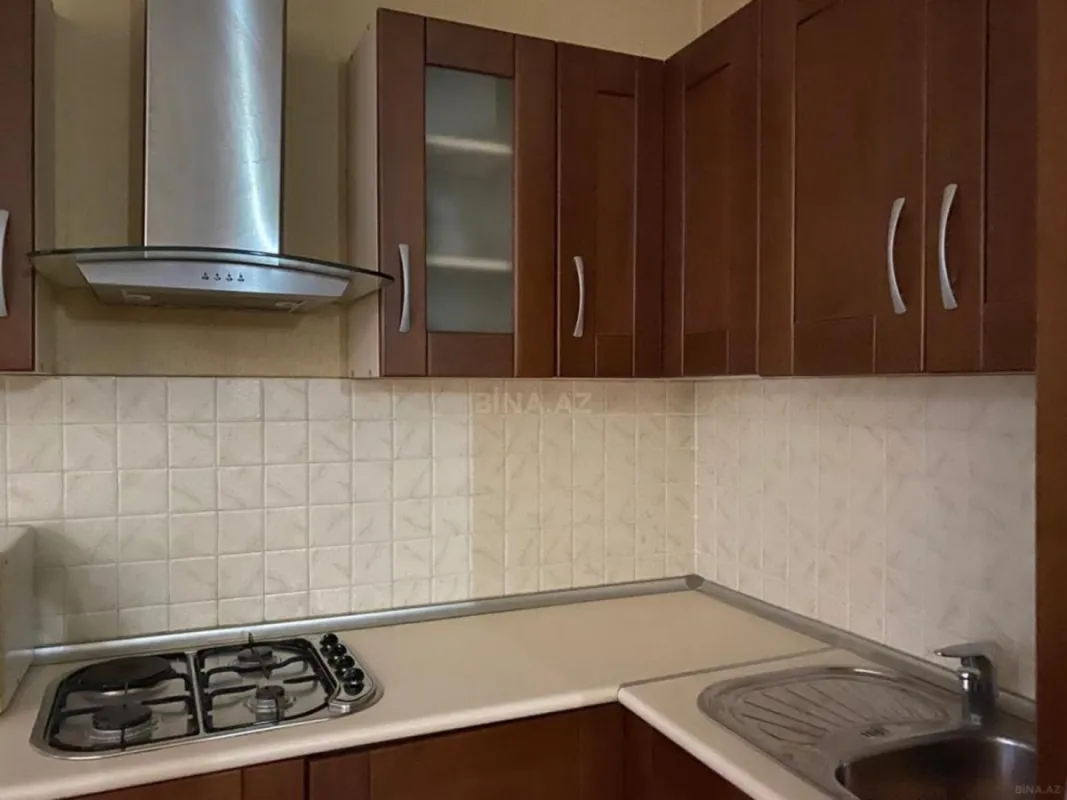 Kirayə verilir 2 otaqlı mənzil 60 m²