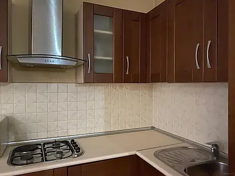 Kirayə verilir 2 otaqlı mənzil 60 m²